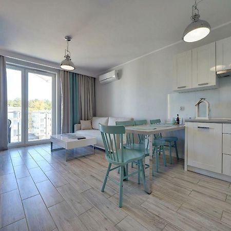 Sea Apartment Lesne Tarasy Дзивновек Екстериор снимка