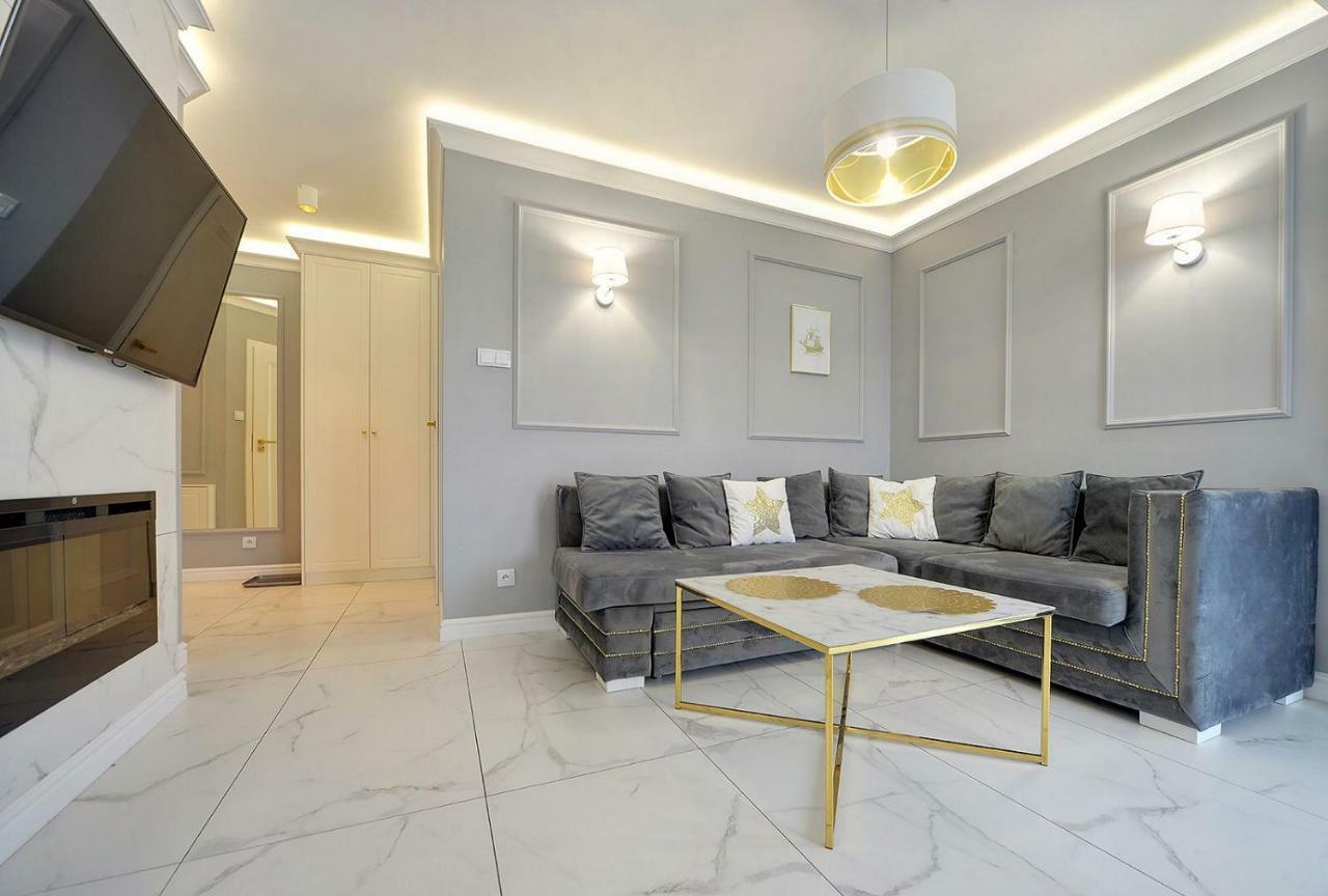 Sea Apartment Lesne Tarasy Дзивновек Екстериор снимка